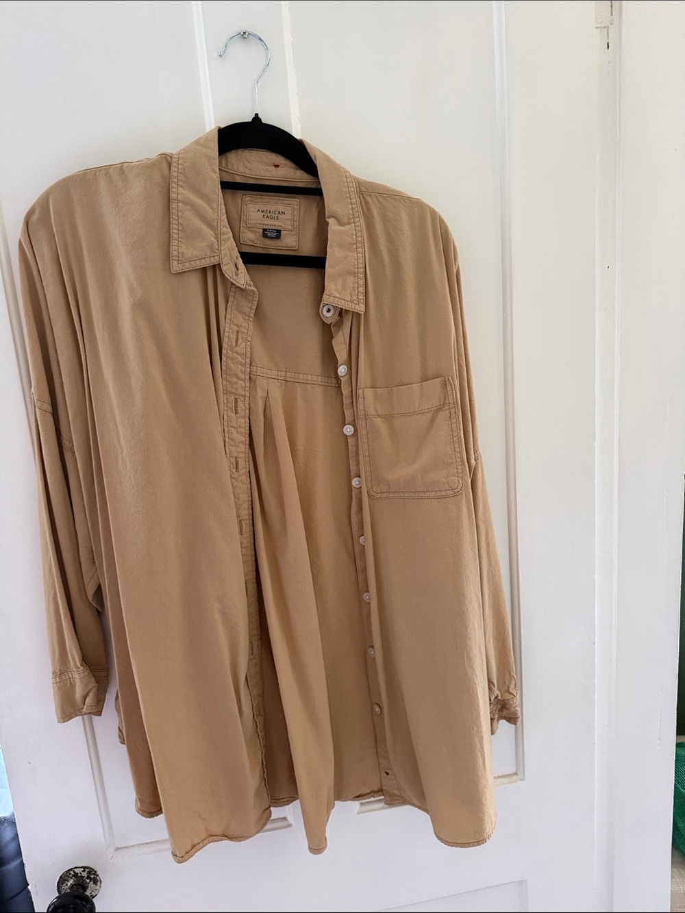 American Eagle Outfitters Beige Button-Up Shirt women’s oversized
